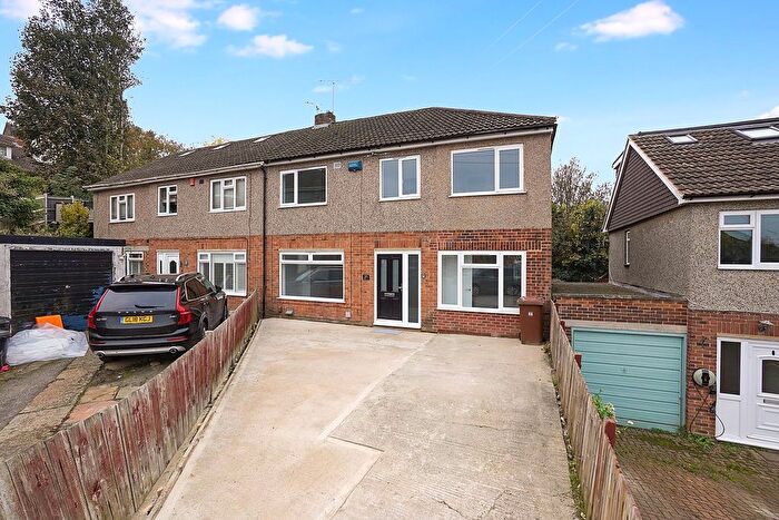 5 Bedroom Semi-Detached House To Rent In Goddings Drive, Rochester, ME1