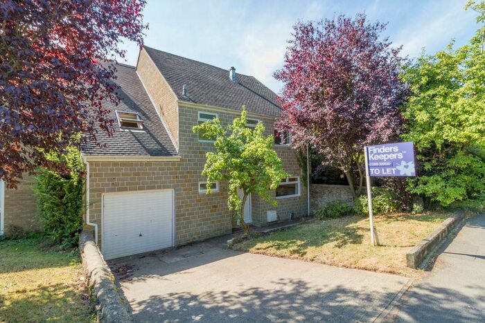 5 Bedroom Link Detached House To Rent In Nethercote Road, Tackley, Kidlington, OX5