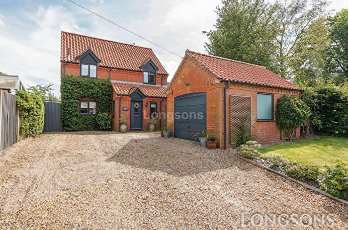 4 Bedroom Detached House For Sale In Back Lane, Castle Acre, PE32