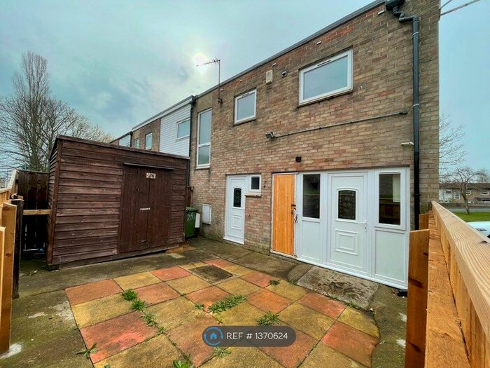 3 Bedroom Terraced House To Rent In Hallington Head, Newton Aycliffe, DL5