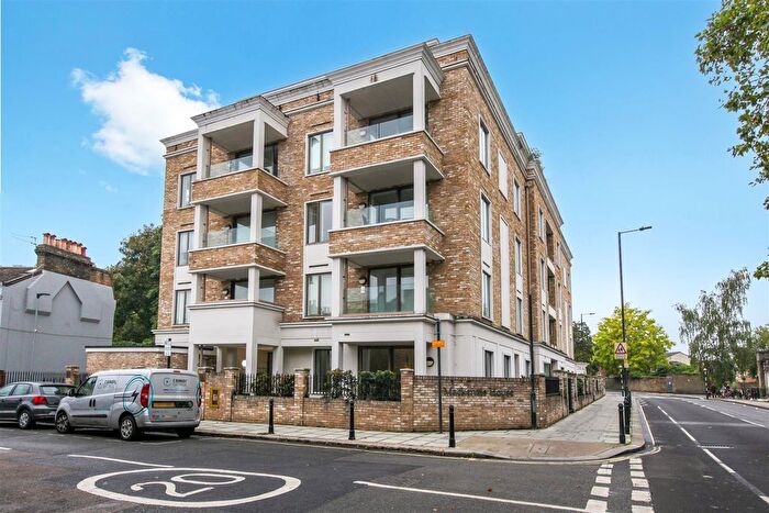 2 Bedroom Flat To Rent In Lillie Road, Fulham, SW6