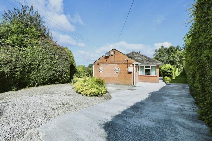 4 Bedroom Bungalow For Sale In Aston Common, Aston, Sheffield, South Yorkshire, S26