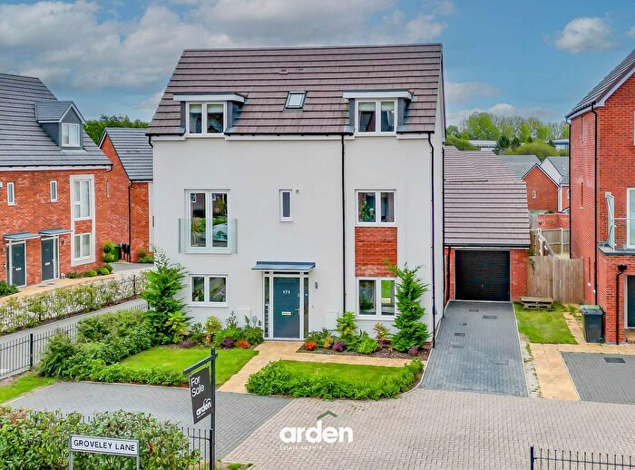 4 Bedroom Detached House For Sale In Groveley Lane, Cofton Hackett, B45