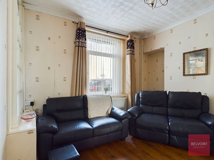 3 Bedroom Terraced House For Sale In Western Street, Swansea, SA1