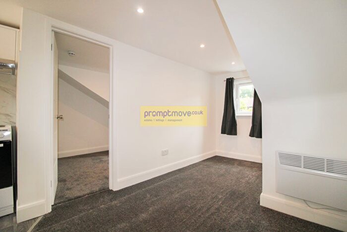 Property To Rent In Flat, Stockwood Crescent Luton, LU1