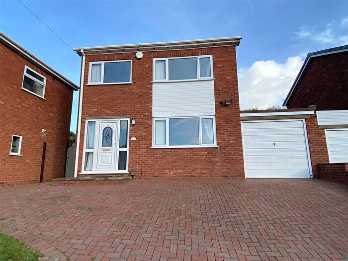 3 Bedroom Link Detached House For Sale In Henley Drive, Trench, Telford, Shropshire, TF2