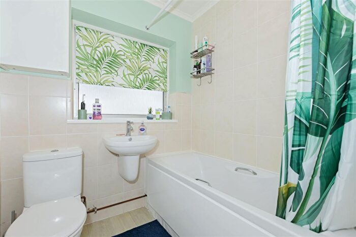 2 Bedroom Semi-Detached Bungalow For Sale In Downside, Shoreham-By-Sea, BN43