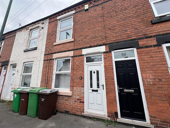 2 Bedroom Terraced House To Rent In Whittier Road, Nottingham, NG2