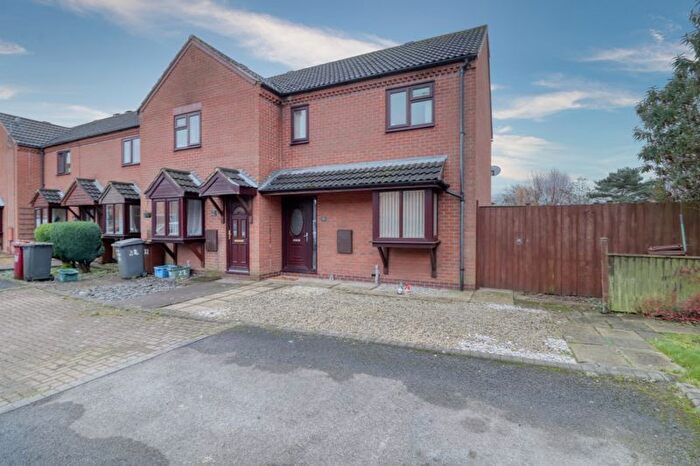 3 Bedroom Terraced House For Sale In Trinity Court, Broughton, Brigg, DN20