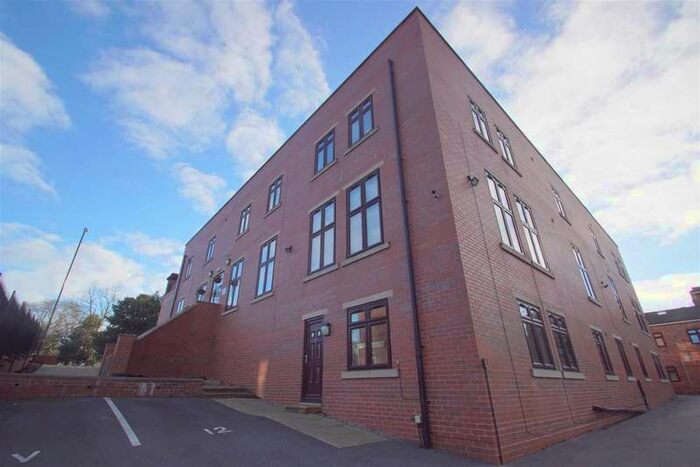 3 Bedroom Flat To Rent In 57 Cardigan Lane, Leeds, LS4