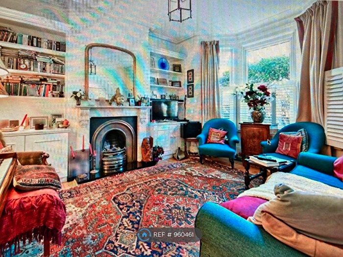 3 Bedroom Semi-Detached House To Rent In Lillie Road London, SW6