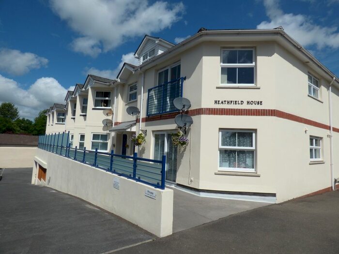 2 Bedroom Flat To Rent In Ashburton Road, Bovey Tracey, Newton Abbot, TQ13