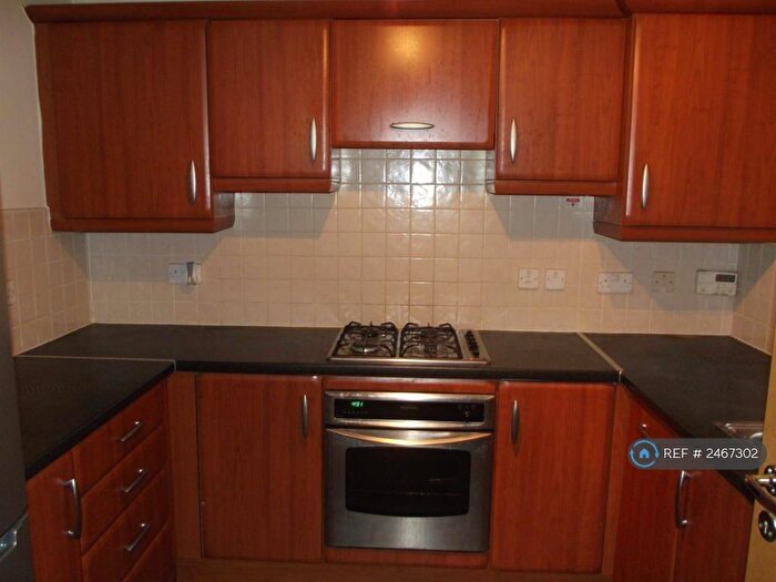 3 Bedroom Semi-Detached House To Rent In Bulmer Close, Broughton, Milton Keynes, MK10