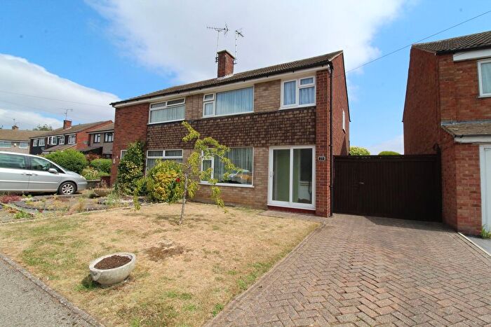 3 Bedroom Semi-Detached House For Sale In Shelley Road, Enderby, Leicester, LE19