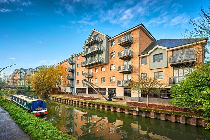 2 Bedroom Apartment For Sale In Central Bishop's Stortford, CM23