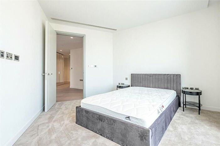 1 Bedroom Flat To Rent In Dunstable Place, Luton, LU1