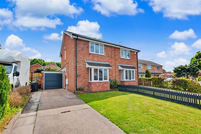 2 Bedroom Semi-Detached House For Sale In Sidlaw Rise, Nottingham, NG5