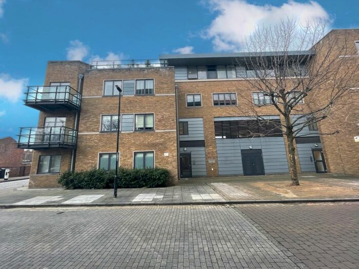 2 Bedroom Flat To Rent In Pipers House, Collington Street, London, Greater London, SE10