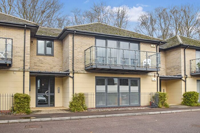 2 Bedroom Flat For Sale In Waters Meet, Huntingdon, PE29