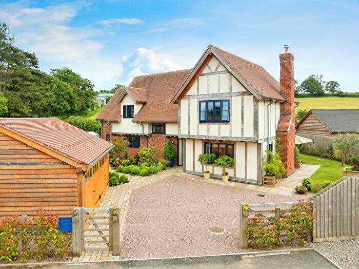 3 Bedroom Detached House For Sale In Webbs Meadow, Kington, HR5