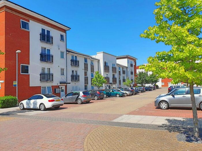 2 Bedroom Flat For Sale In Siloam Place, Ipswich, IP3
