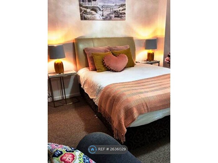 1 Bedroom Terraced House To Rent In Falconer, Poole, BH15