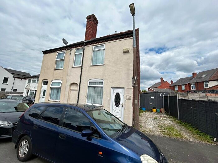 2 Bedroom House To Rent In Clement Road, Halesowen, B62