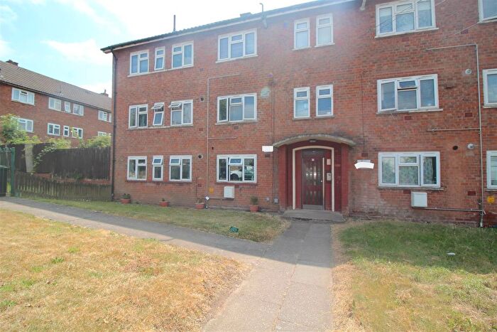 3 Bedroom Flat For Sale In Bordesley Green East, Stechford, Birmingham, B33