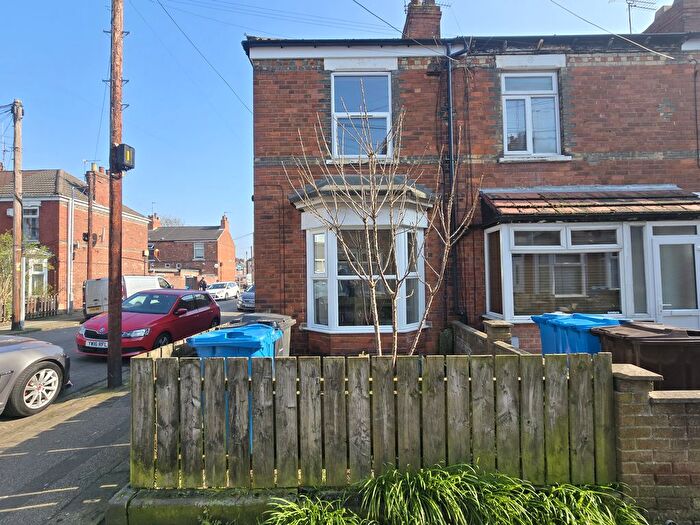 2 Bedroom Terraced House To Rent In Reynoldson Street, Hull, North Humberside, HU5