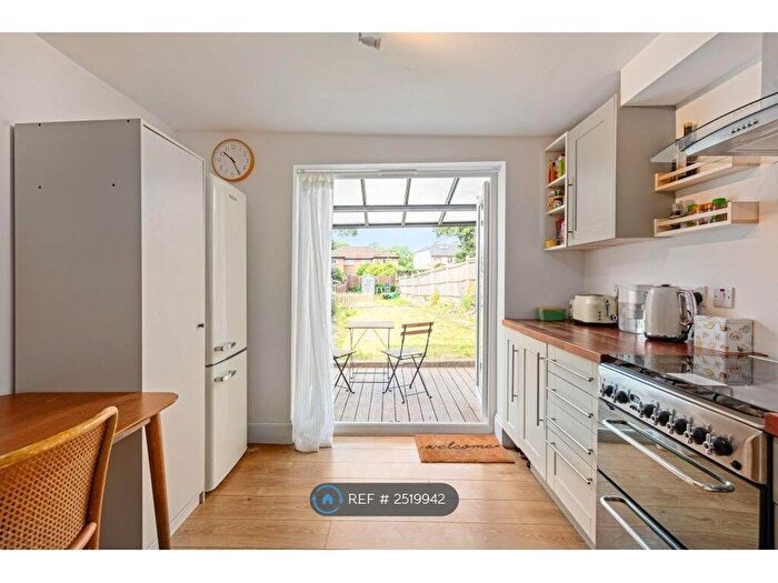 1 Bedroom Flat To Rent In Anerley, London, SE20