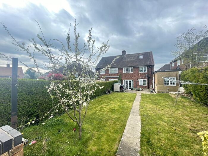 4 Bedroom House To Rent In Oliver Road, Hemel Hempstead, HP3