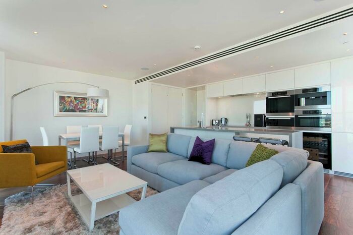 2 Bedroom Apartment To Rent In The Heron, EC2Y
