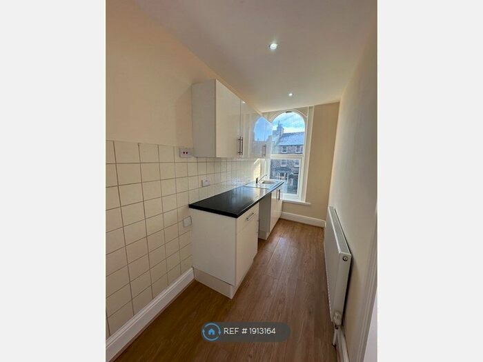 1 Bedroom Flat To Rent In Cheltenham Mount, Harrogate, HG1