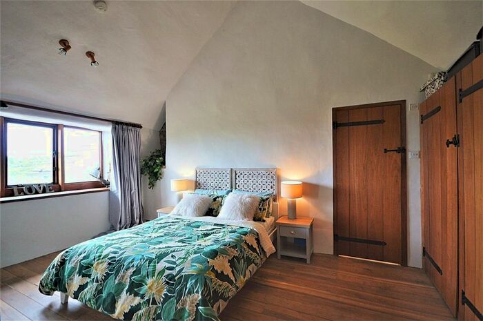 2 Bedroom Semi-Detached House For Sale In Townscliffe Lane, Marple Bridge, Stockport, SK6