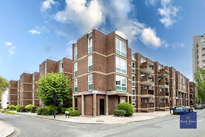 1 Bedroom Apartment For Sale In Wincott Street, London, SE11