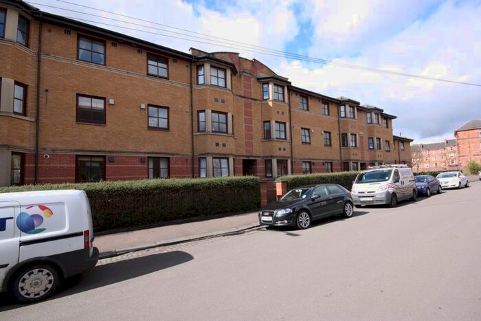 2 Bedroom Flat To Rent In Malloch Street, Glasgow, G20