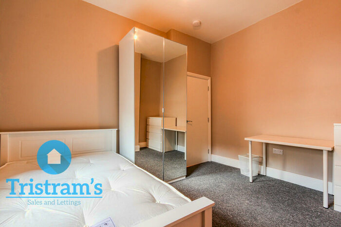 2 Bedroom Apartment To Rent In Sophie Road, Radford, NG7