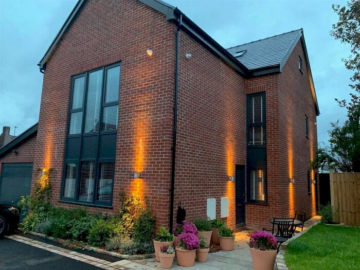 Studio To Rent In Bridgewater Mews, London Road, Stockton Heath, Warrington, WA4