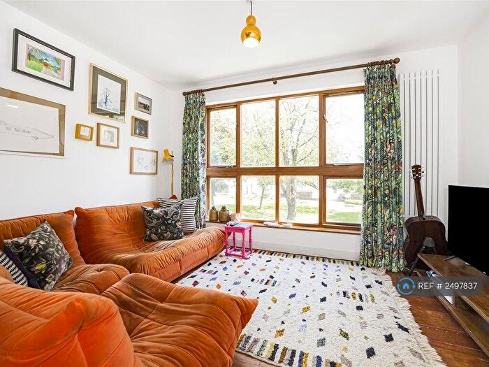 3 Bedroom Terraced House To Rent In Parnell Road, London, E3