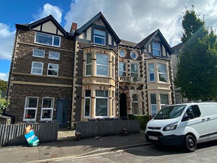 2 Bedroom Flat To Rent In Connaught Road, Cardiff, CF24