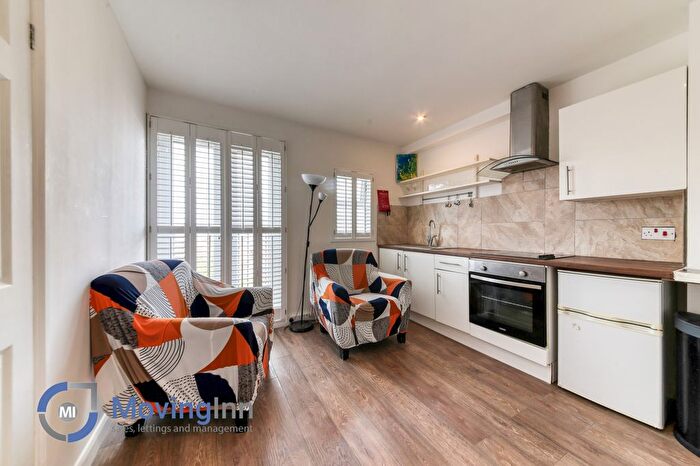 1 Bedroom Flat To Rent In Meadvale Road, Croydon, Surrey, CR0