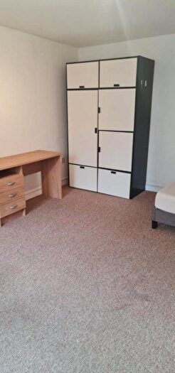 Studio To Rent In Madras Road, CB1