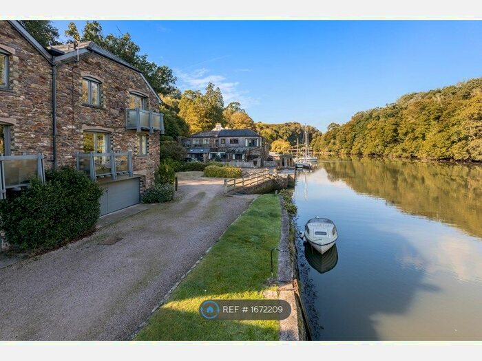 2 Bedroom Flat To Rent In The Old Ciderpress, Totnes, TQ9