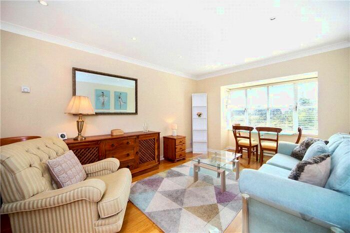 1 Bedroom Flat To Rent In Beechwood Grove, London, W3