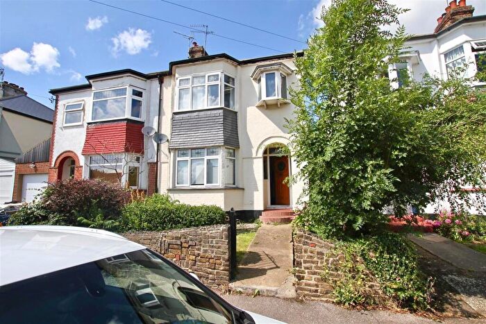 3 Bedroom Semi-Detached House To Rent In Bonchurch Avenue, Leigh On Sea, Essex, SS9