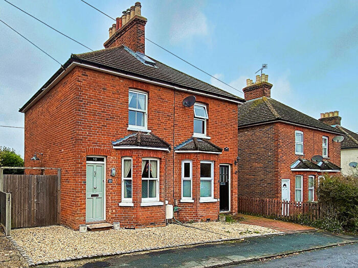 3 Bedroom Semi-Detached House To Rent In Grove Road, Ash Vale, Aldershot, Surrey, GU12
