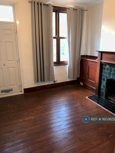 2 Bedroom Terraced House To Rent In Seymour Road, Leicester, LE2