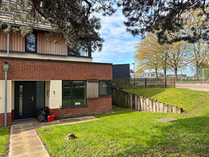 3 Bedroom End Of Terrace House For Sale In Le Safferne Gardens, Norwich, NR3