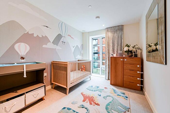 2 Bedroom Flat For Sale In Deveraux House, Woolwich Riverside, London, SE18