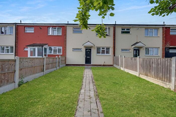 3 Bedroom Terraced House For Sale In Wells Gardens, Basildon, Essex, SS14